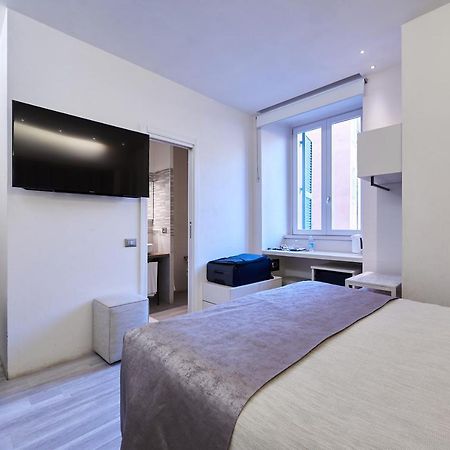 Room 230 Roma Luxury Suites Exterior photo